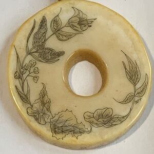 Vintage Signed Scrimshaw-Style Floral Pendant